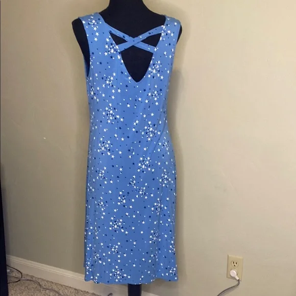 Blue Star-Patterned Sleeveless Dress - Picture 3 of 3